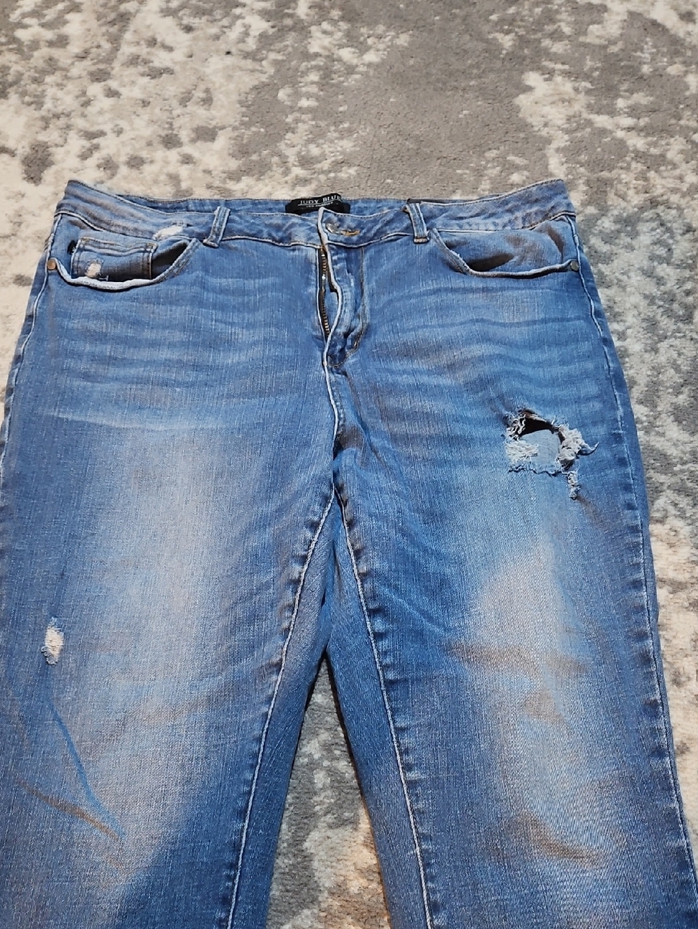 Judy Blue Distressed Blue Ankle Crop Jeans - Picture 3 of 5